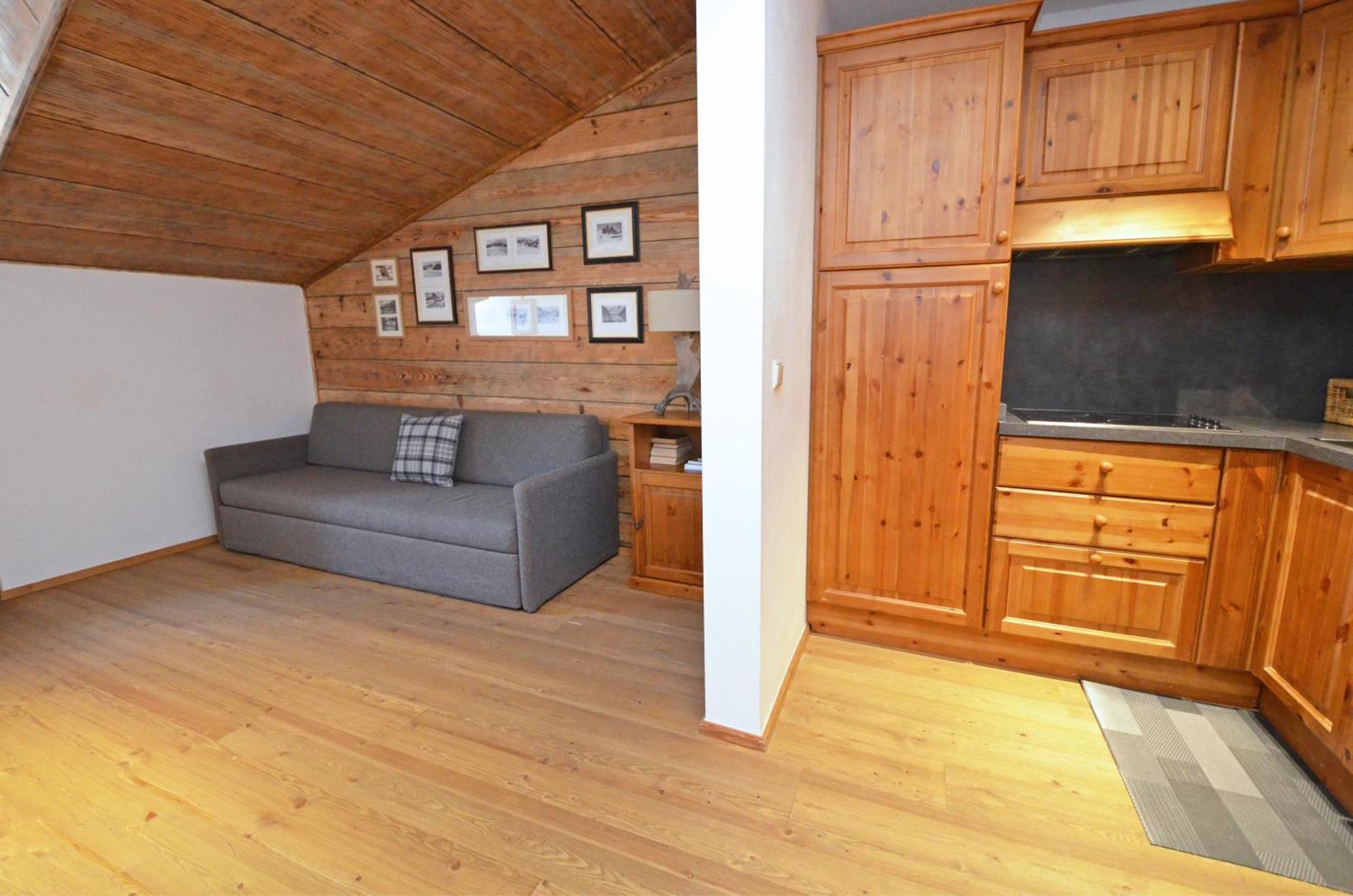 Aurturist Miramonti S Candido San Candido Room photo
